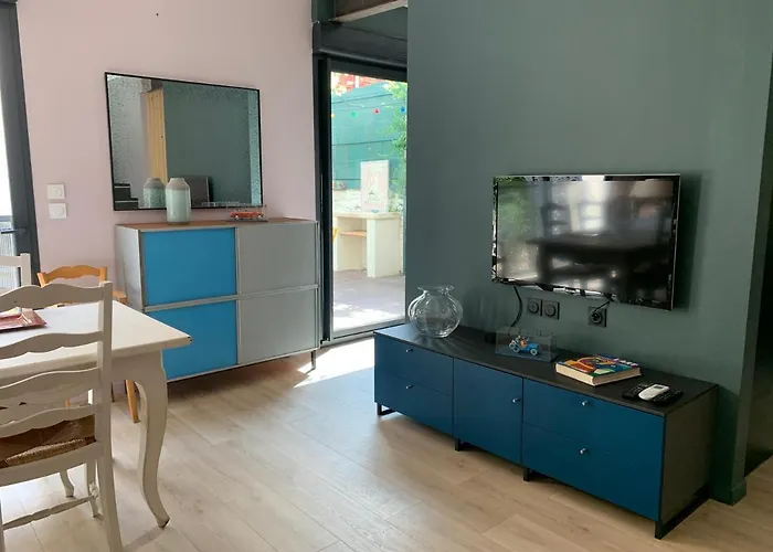 Agreable Maison De Clim/piscine/jardin Vila Nîmes