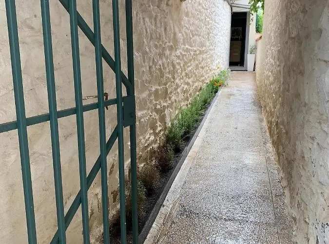 Agreable Maison De Clim/piscine/jardin * 님